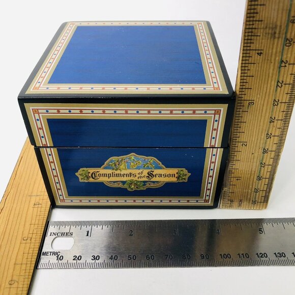 Mr. Christmas Vintage Light Up Motion Music Box Penguin Skating Igloo Tree Gift - Picture 10 of 10